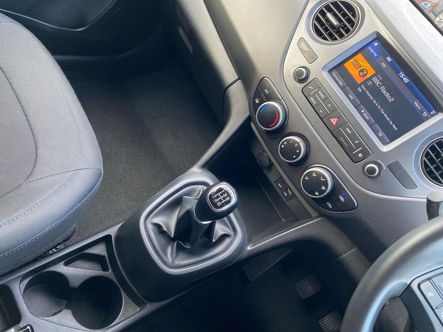 Used Hyundai i10 2018 for sale - 78213685: Photo 13