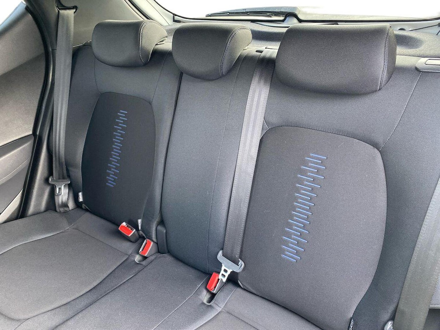 Used Hyundai i10 2018 for sale - 78213685: Photo 16