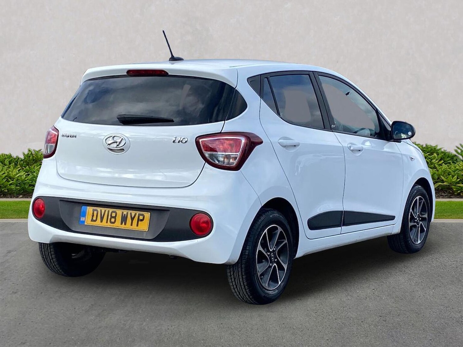 Used Hyundai i10 2018 for sale - 78213685: Photo 18