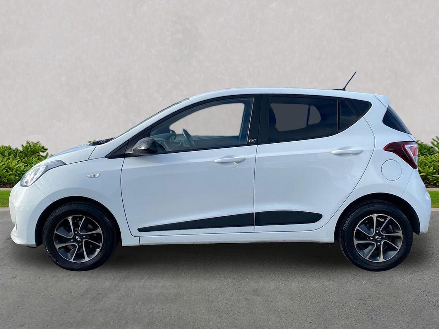 Used Hyundai i10 2018 for sale - 78213685: Photo 19