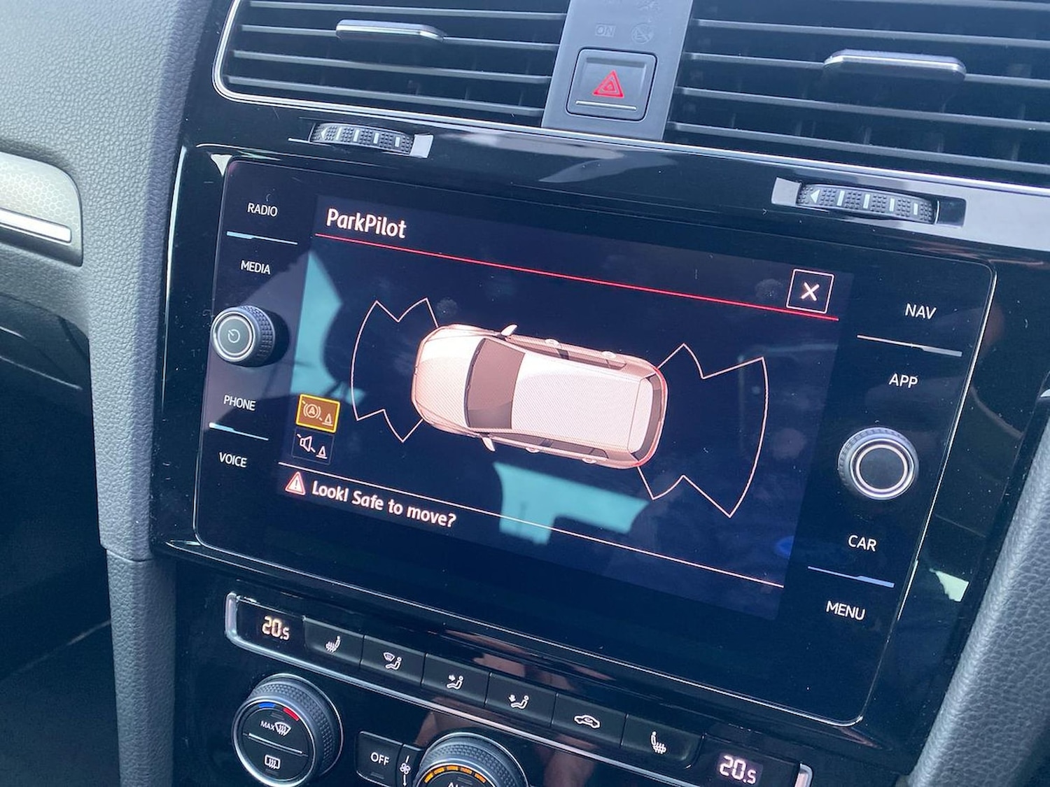 Used Volkswagen Golf 2017 for sale - 76627929: Photo 21