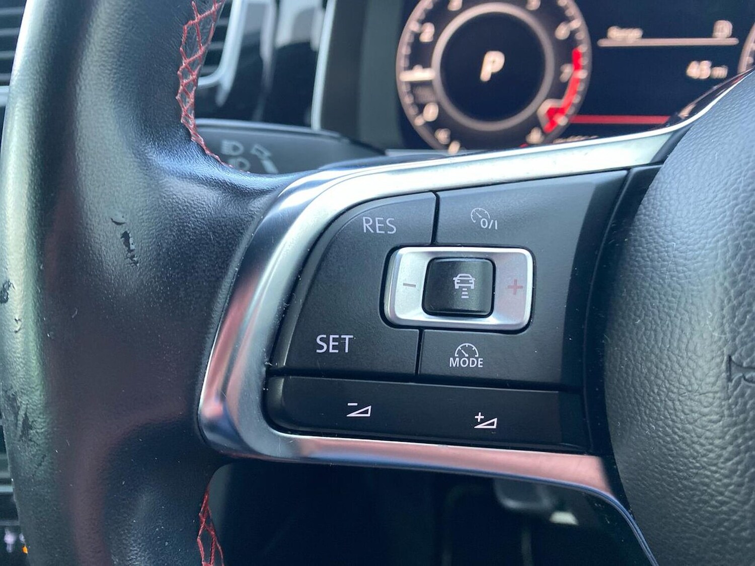 Used Volkswagen Golf 2017 for sale - 76627929: Photo 24