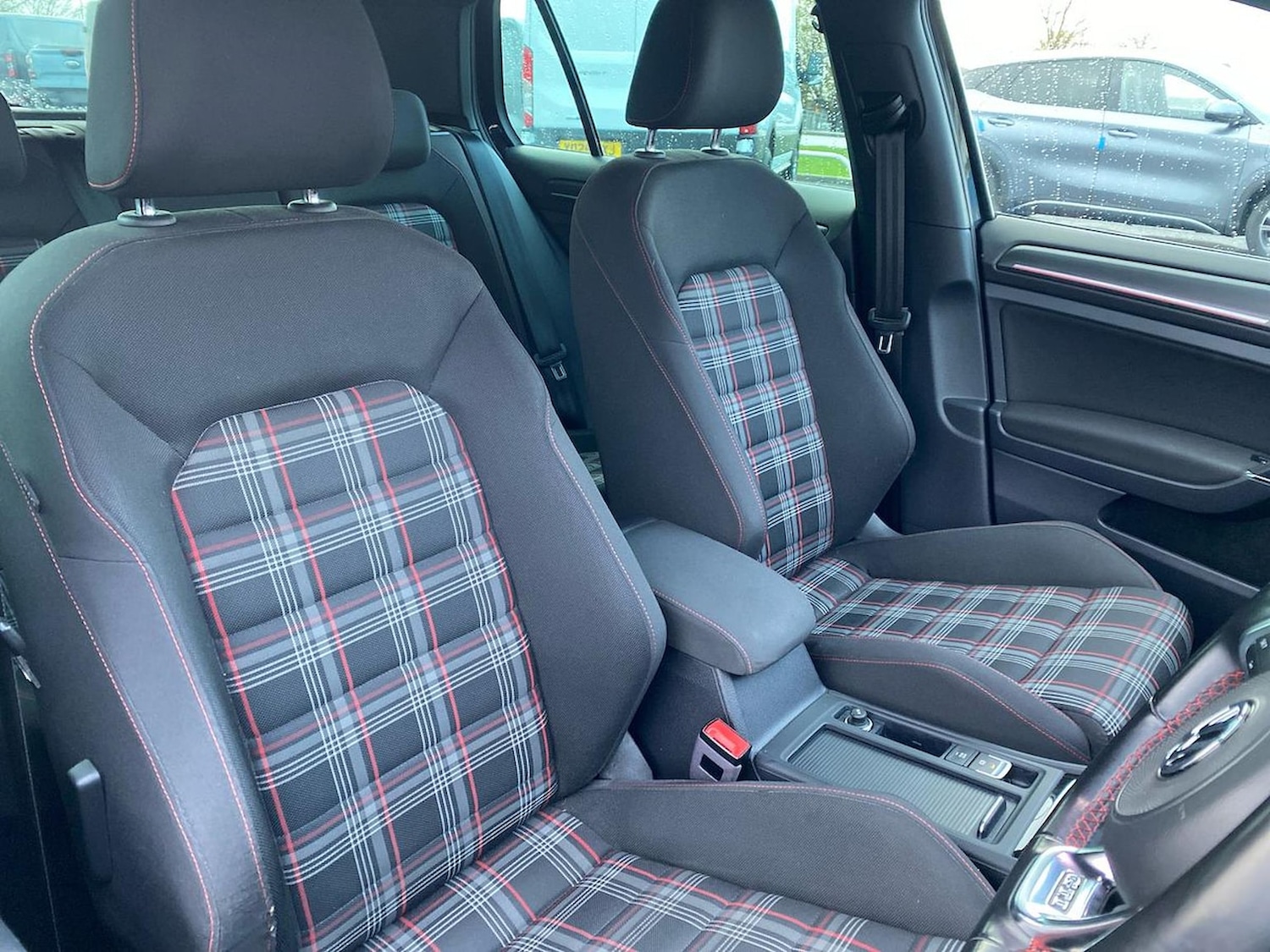 Used Volkswagen Golf 2017 for sale - 76627929: Photo 29