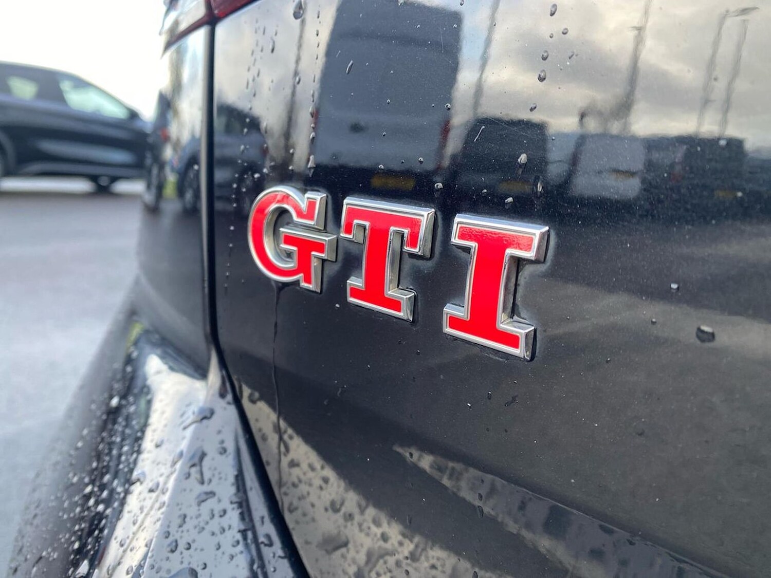 Used Volkswagen Golf 2017 for sale - 76627929: Photo 32