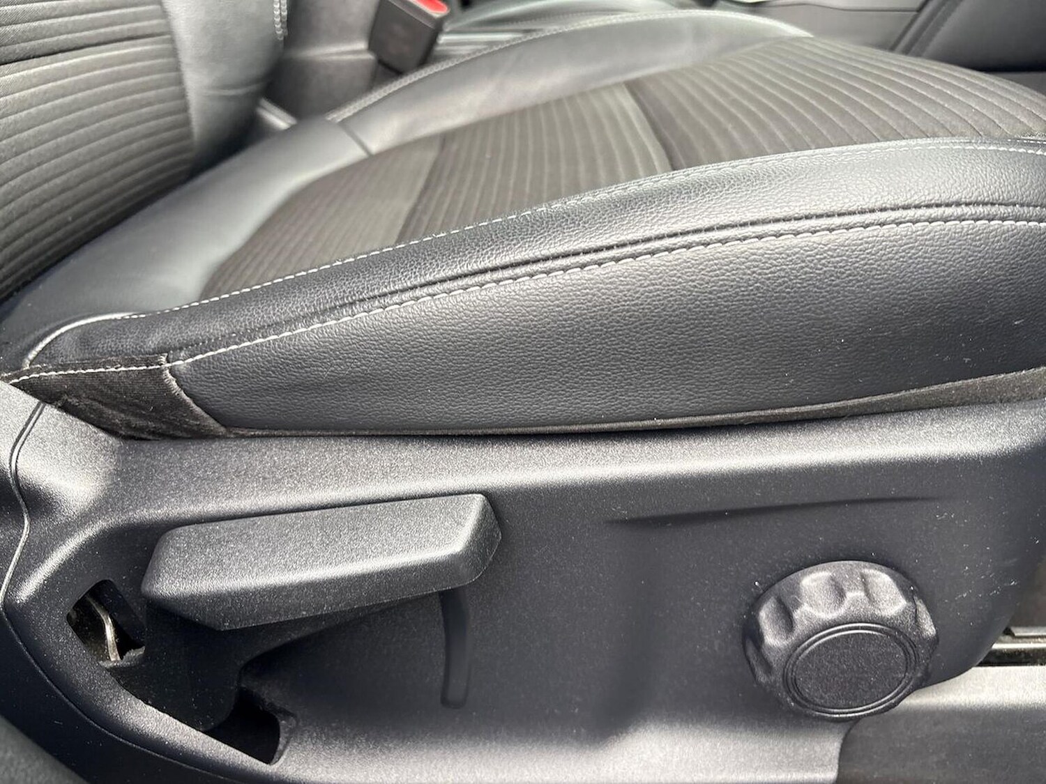 Used Ford Kuga 2021 for sale - 76461793: Photo 28