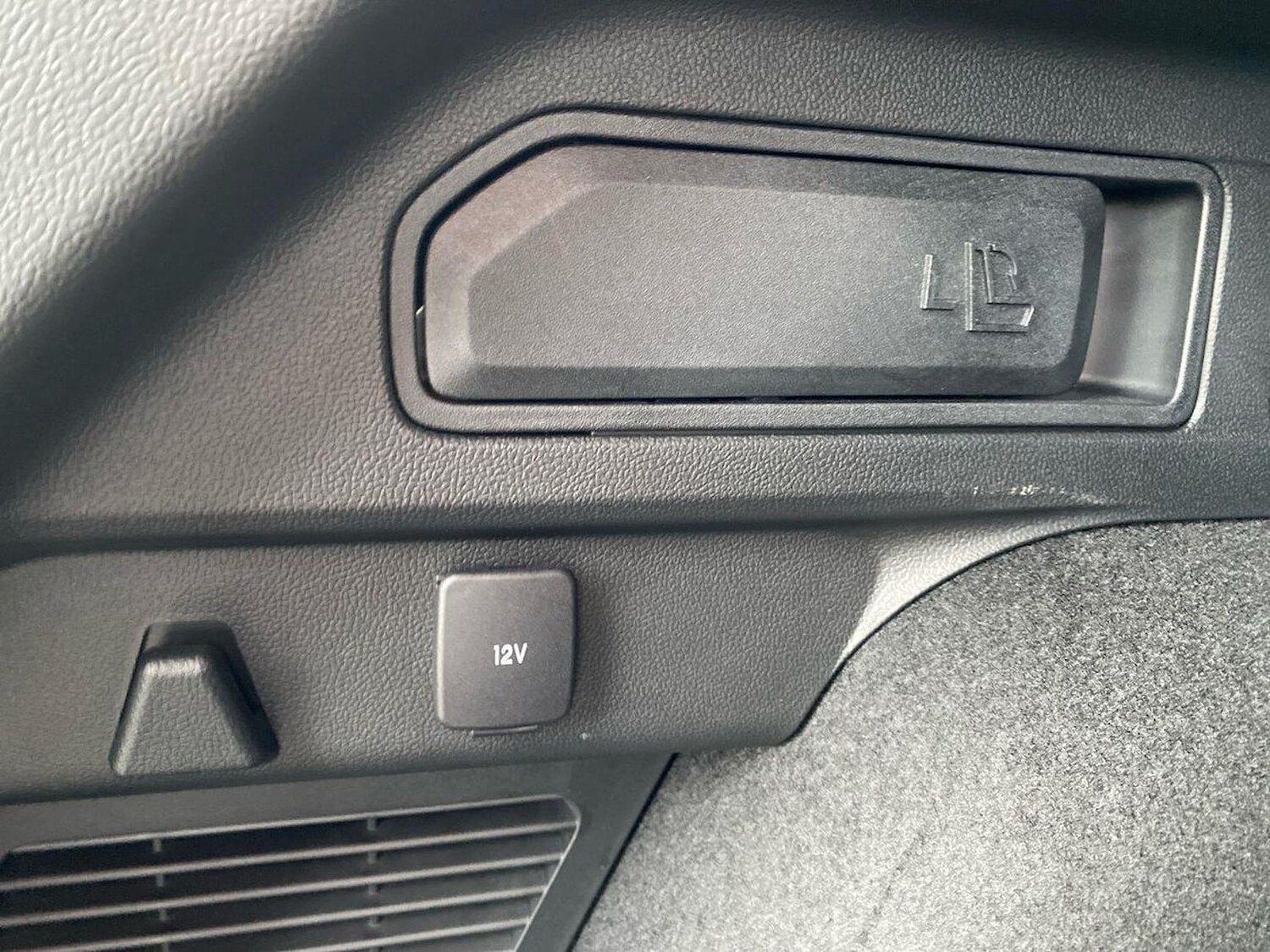 Used Ford Kuga 2023 for sale - 76957571: Photo 41