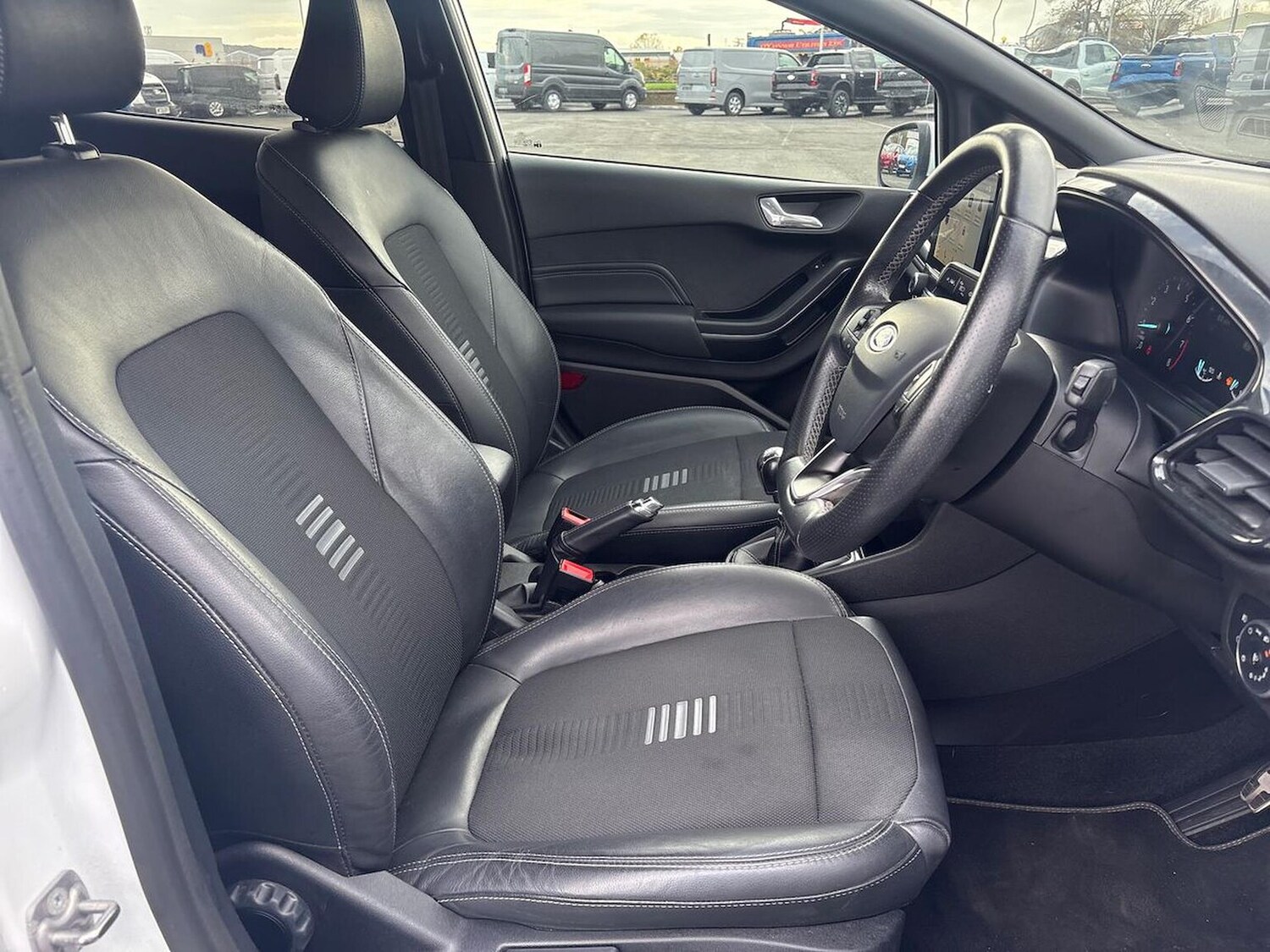 Used Ford Fiesta 2018 for sale - 76490803: Photo 41