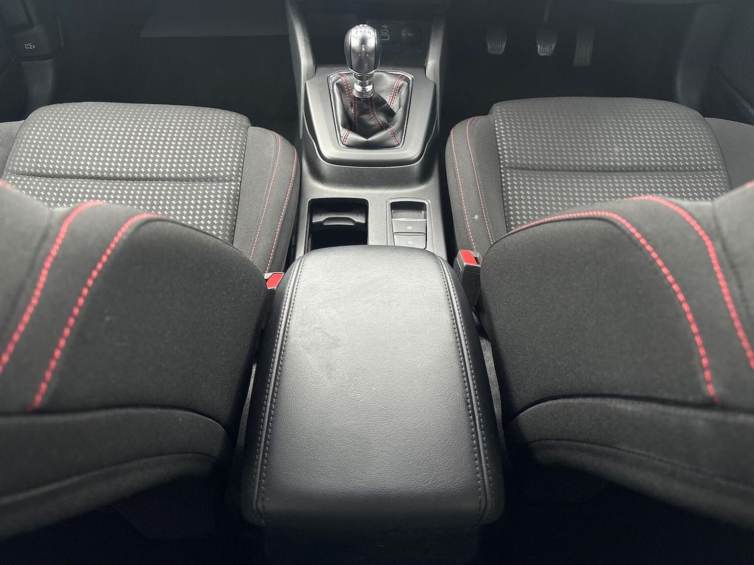 Used Ford Focus 2023 for sale - 76506174: Photo 13