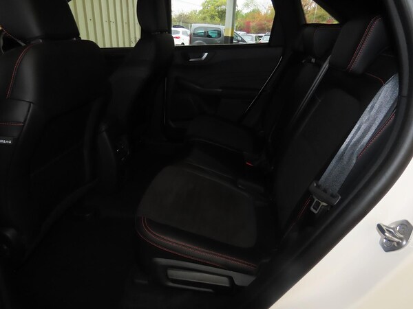 Used Ford Kuga 2022 for sale - 76300774: Photo 10