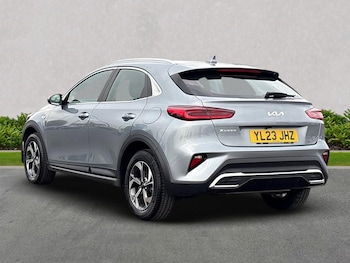 Used Kia XCeed 2023 for sale - 76206031: Photo 2