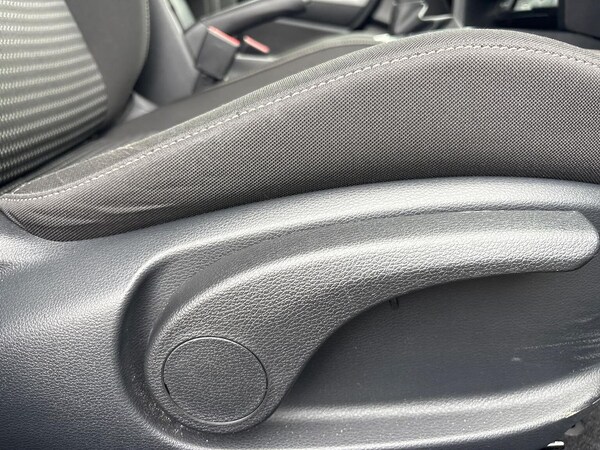 Used Kia XCeed 2023 for sale - 76206031: Photo 30