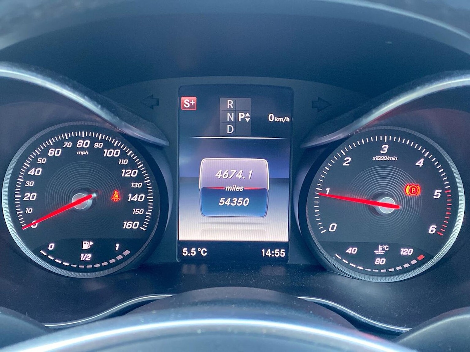 Used Mercedes-Benz C Class 2016 for sale - 77802126: Photo 10