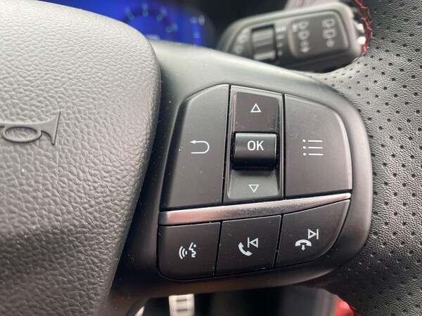 Used Ford Kuga 2023 for sale - 76273438: Photo 27