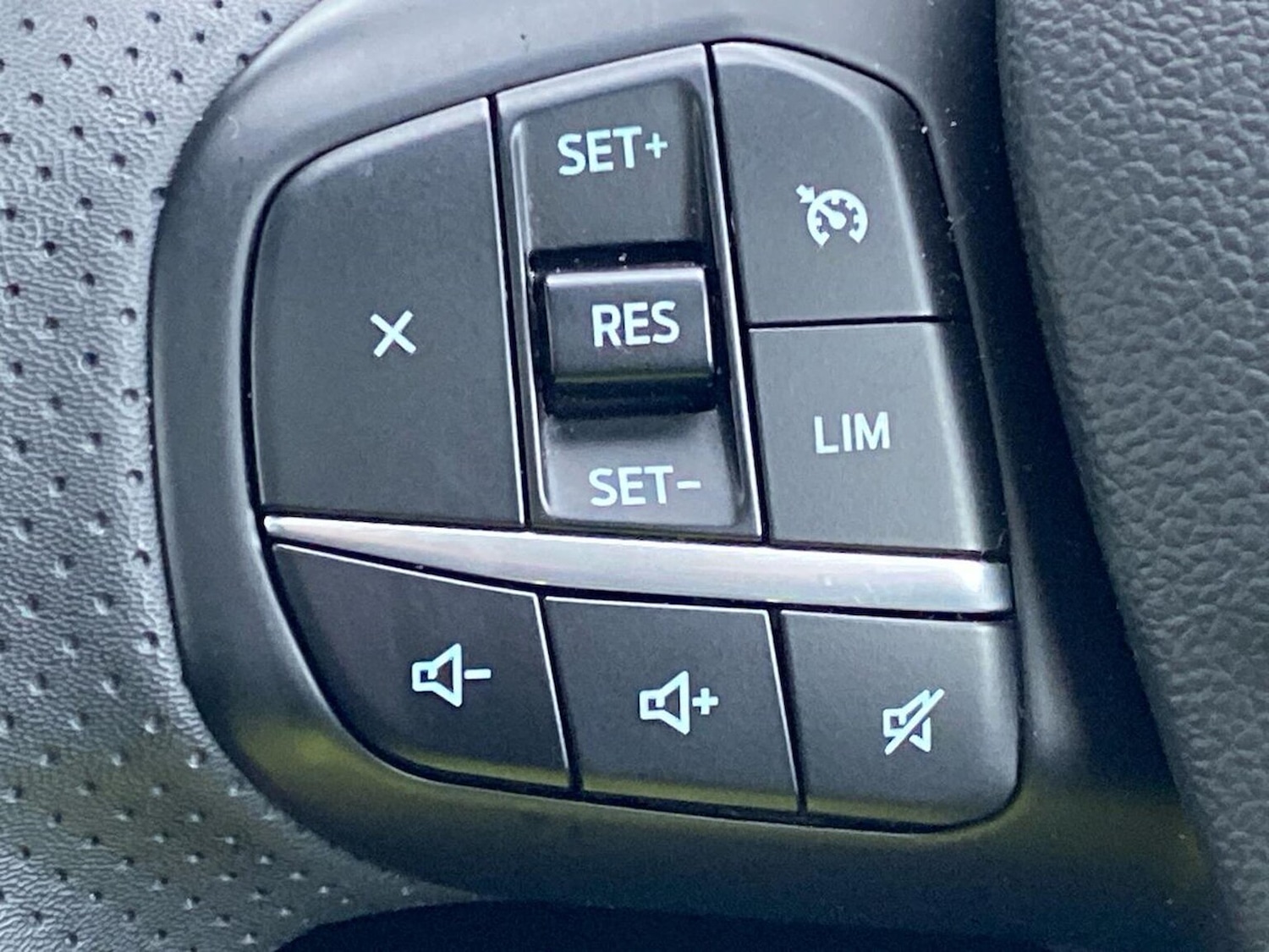 Used Ford Kuga 2023 for sale - 77775181: Photo 26