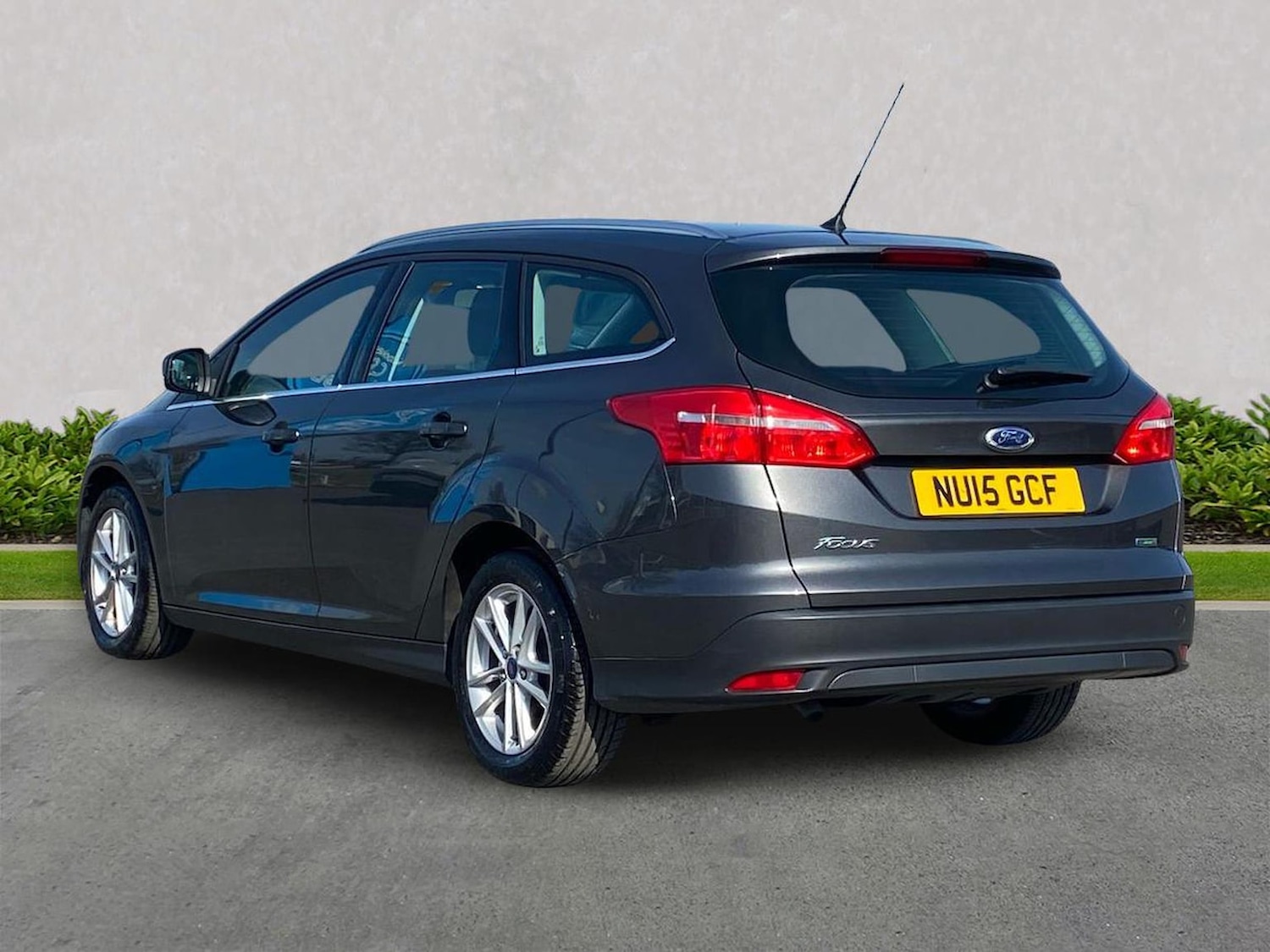 Used Ford Focus 2015 for sale - 78194705: Photo 2