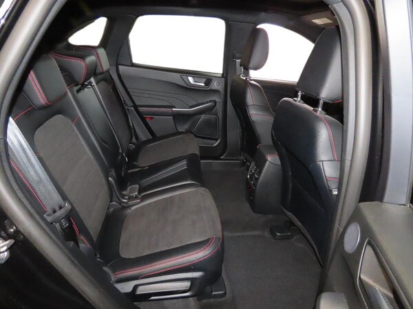 Used Ford Kuga 2023 for sale - 76300779: Photo 9