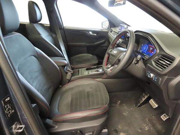 Used Ford Kuga 2023 for sale - 76300778: Photo 7