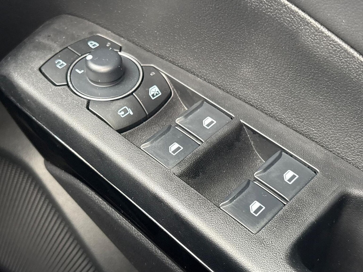 Used Ford Puma 2024 for sale - 76555490: Photo 21