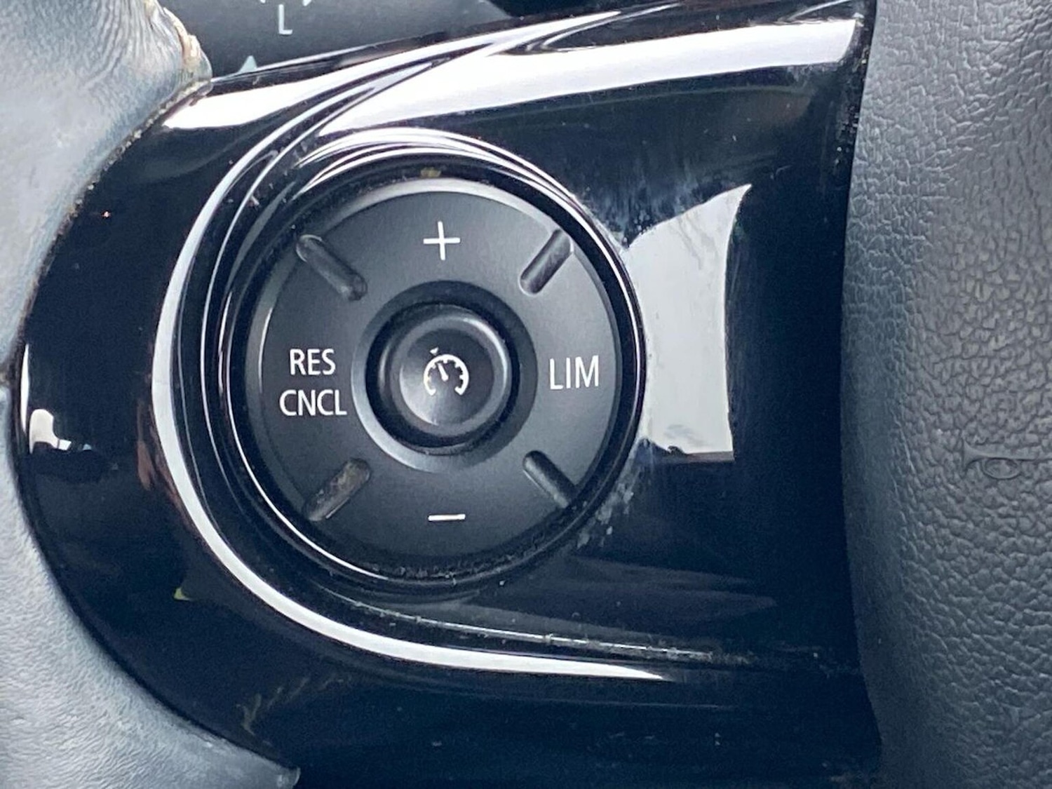 Used MINI Hatch 2018 for sale - 78061063: Photo 26