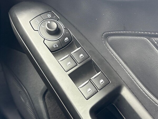 Used Ford Focus 2023 for sale - 75639808: Photo 20