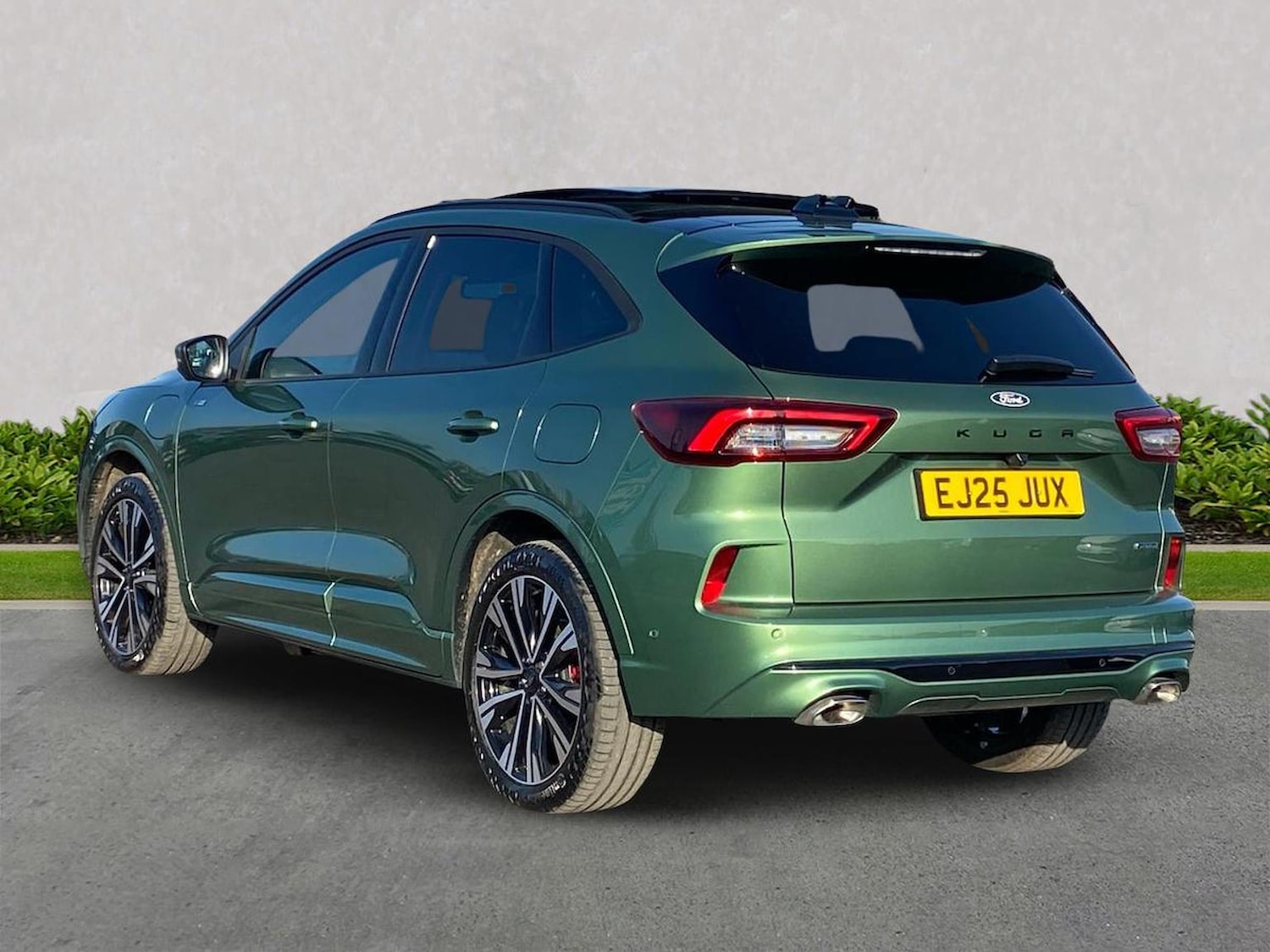 Used Ford Kuga 2025 for sale - 78211136: Photo 2