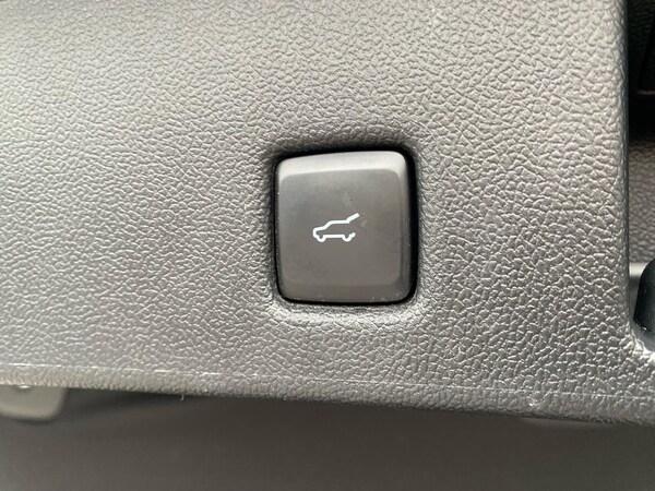 Used Ford Kuga 2022 for sale - 76293111: Photo 41