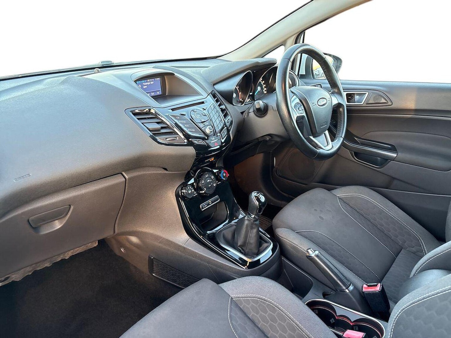 Used Ford Fiesta 2015 for sale - 77008314: Photo 9