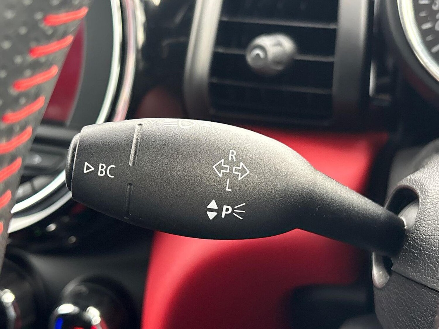 Used MINI Hatch 2019 for sale - 76193150: Photo 28