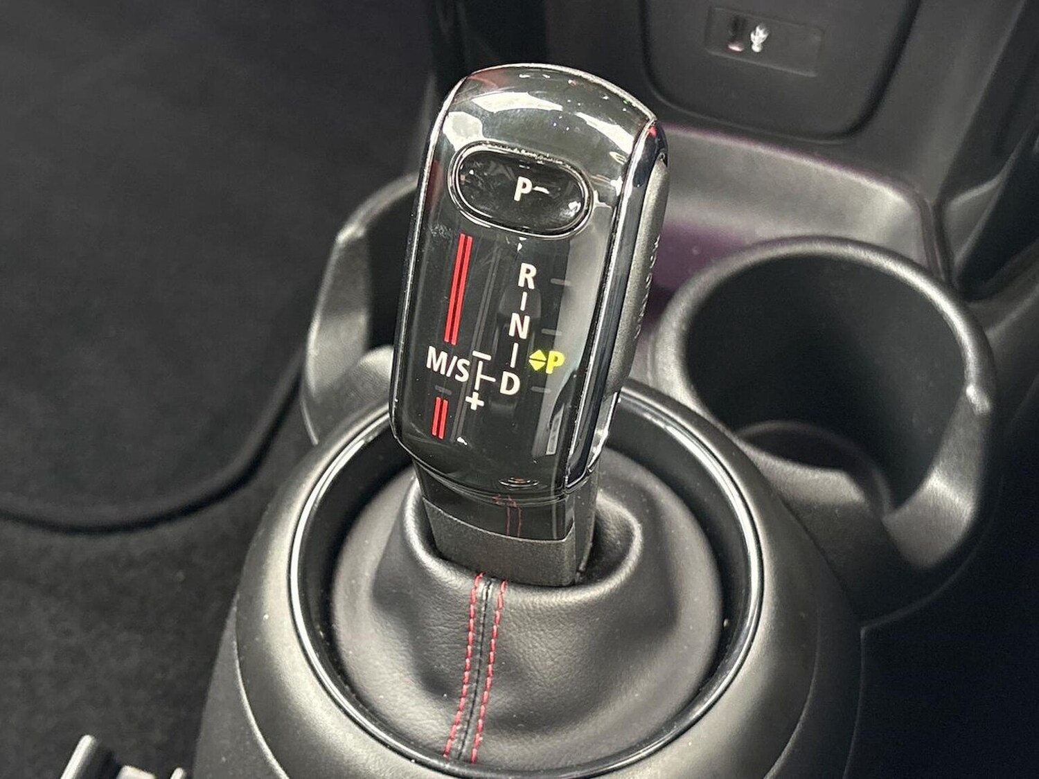 Used MINI Hatch 2019 for sale - 76193150: Photo 40