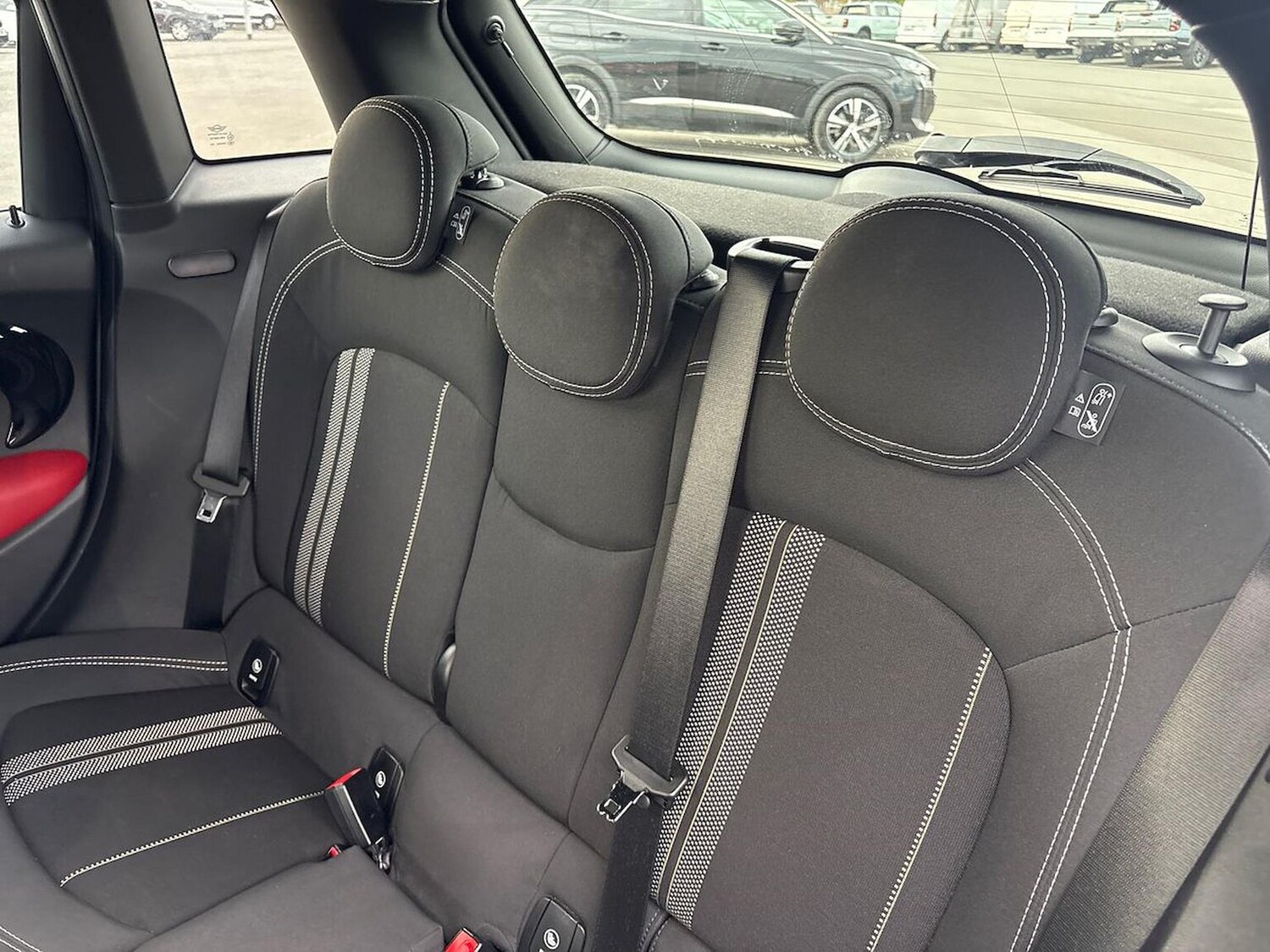 Used MINI Hatch 2019 for sale - 76193150: Photo 42