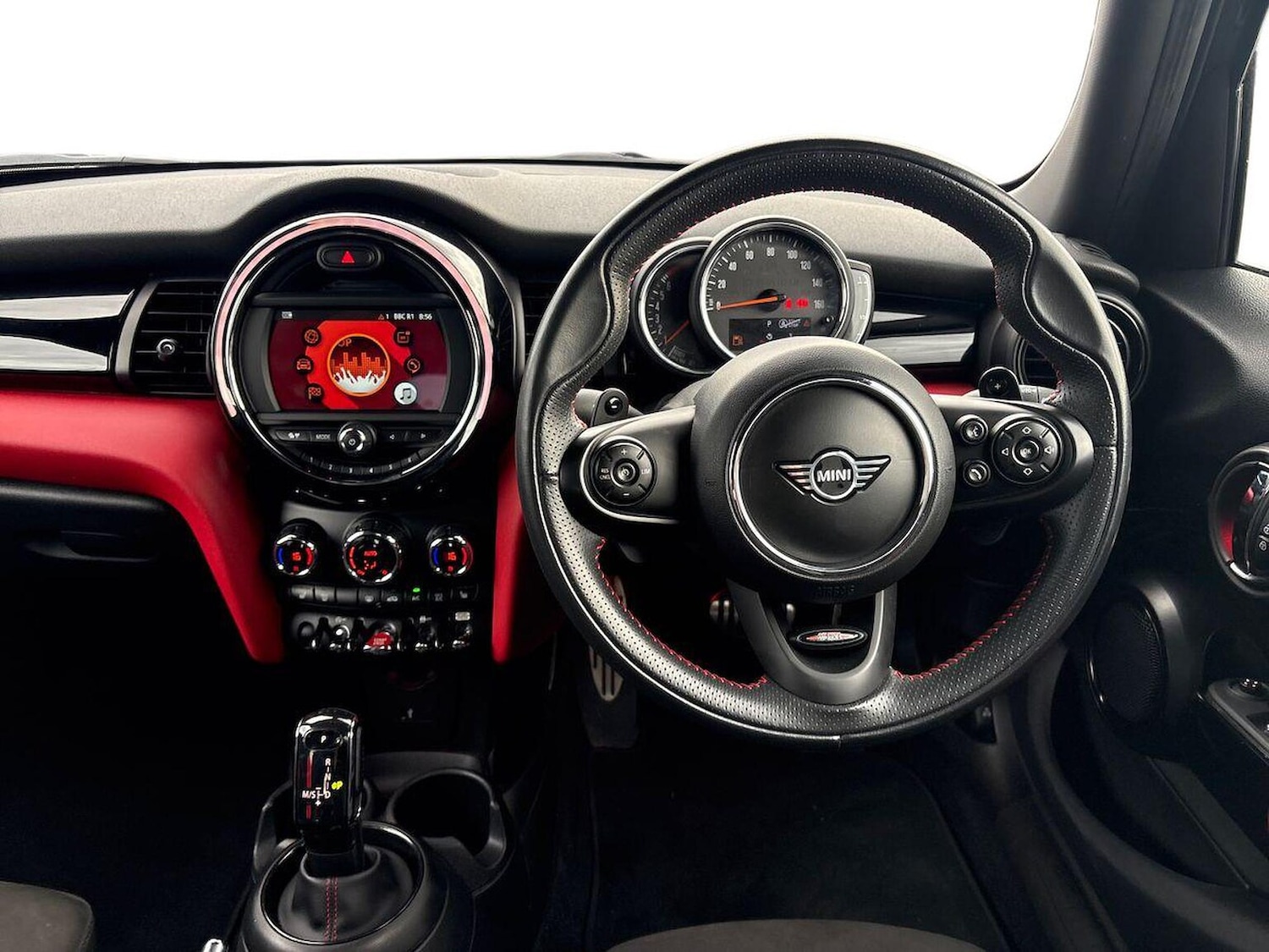 Used MINI Hatch 2019 for sale - 76193150: Photo 9