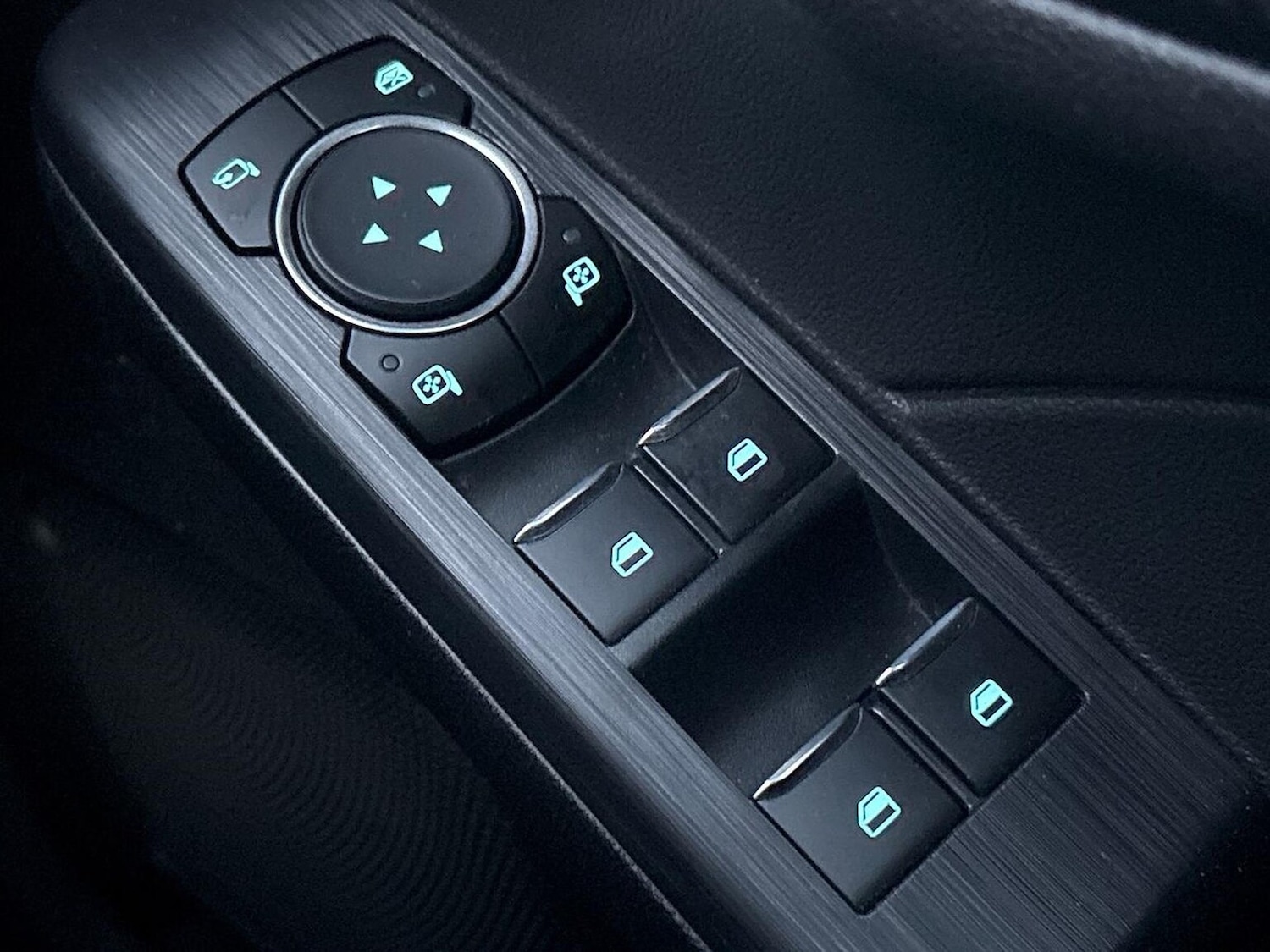 Used Ford Kuga 2025 for sale - 76893284: Photo 21