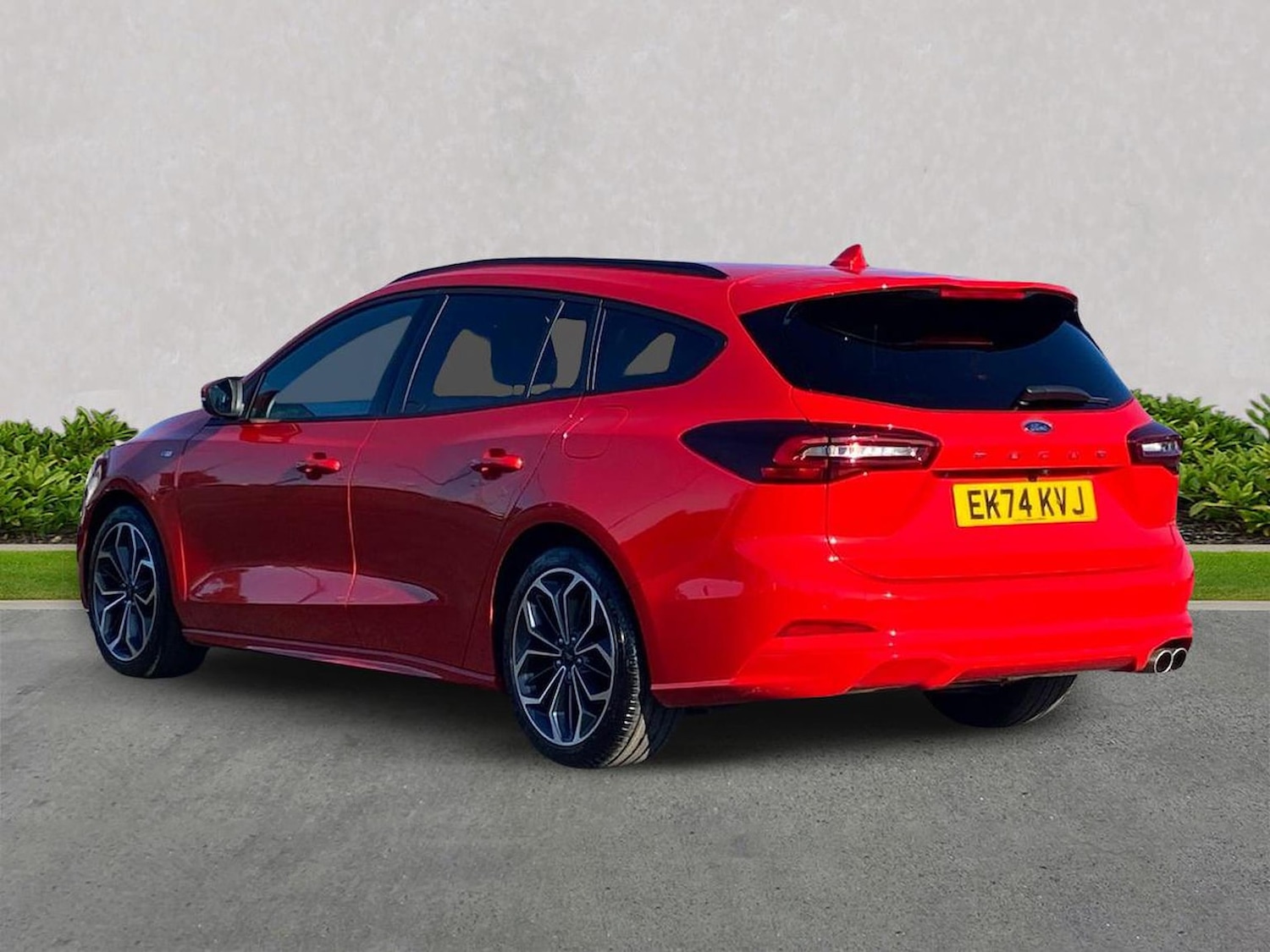 Used Ford Focus 2024 for sale - 76299431: Photo 2