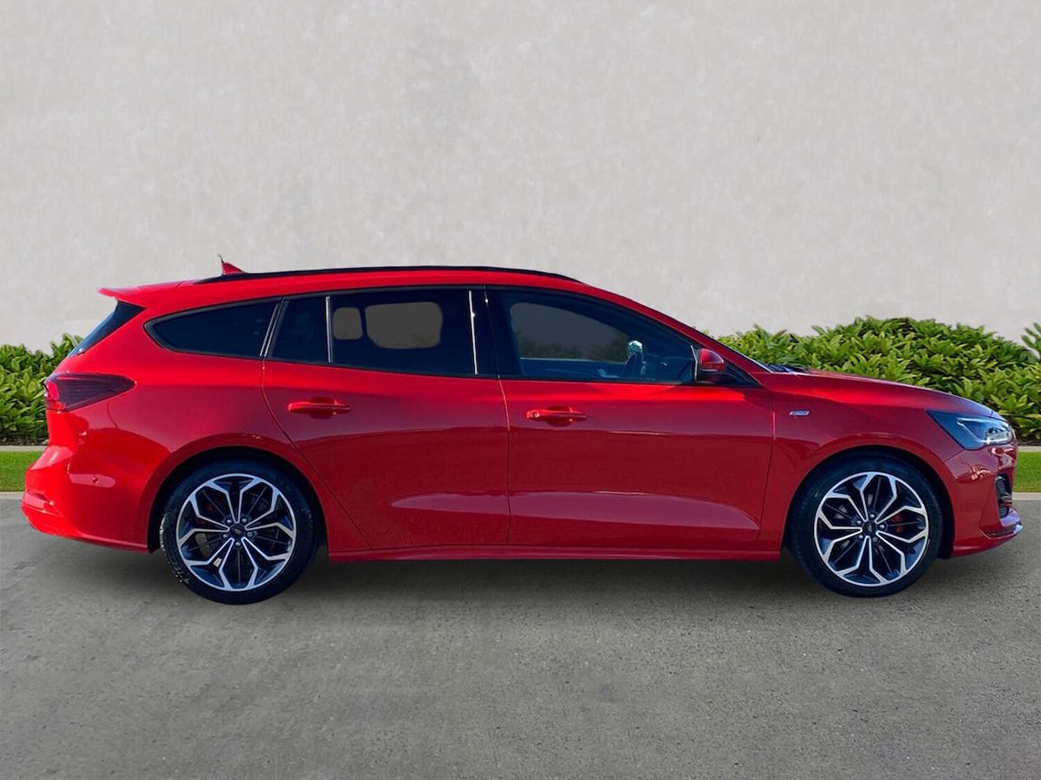 Used Ford Focus 2024 for sale - 76299431: Photo 3