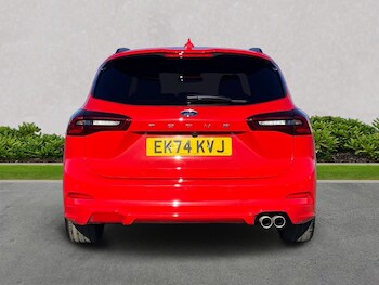 Used Ford Focus 2024 for sale - 76299431: Photo 4