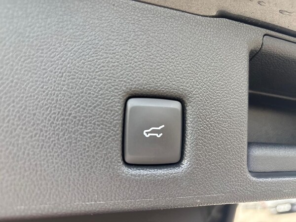 Used Ford Kuga 2024 for sale - 75505538: Photo 39