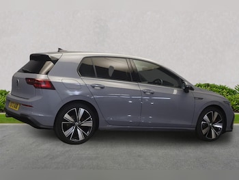 Used Volkswagen Golf 2023 for sale - 76219188: Photo 4