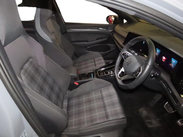 Used Volkswagen Golf 2023 for sale - 76219188: Photo 9