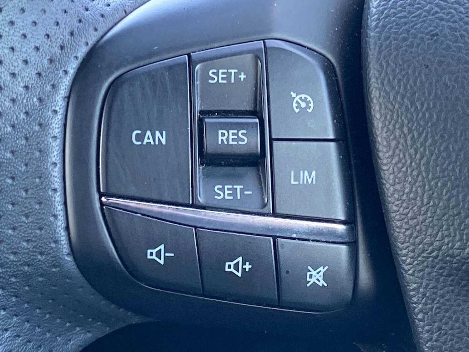 Used Ford Puma 2023 for sale - 78053563: Photo 26