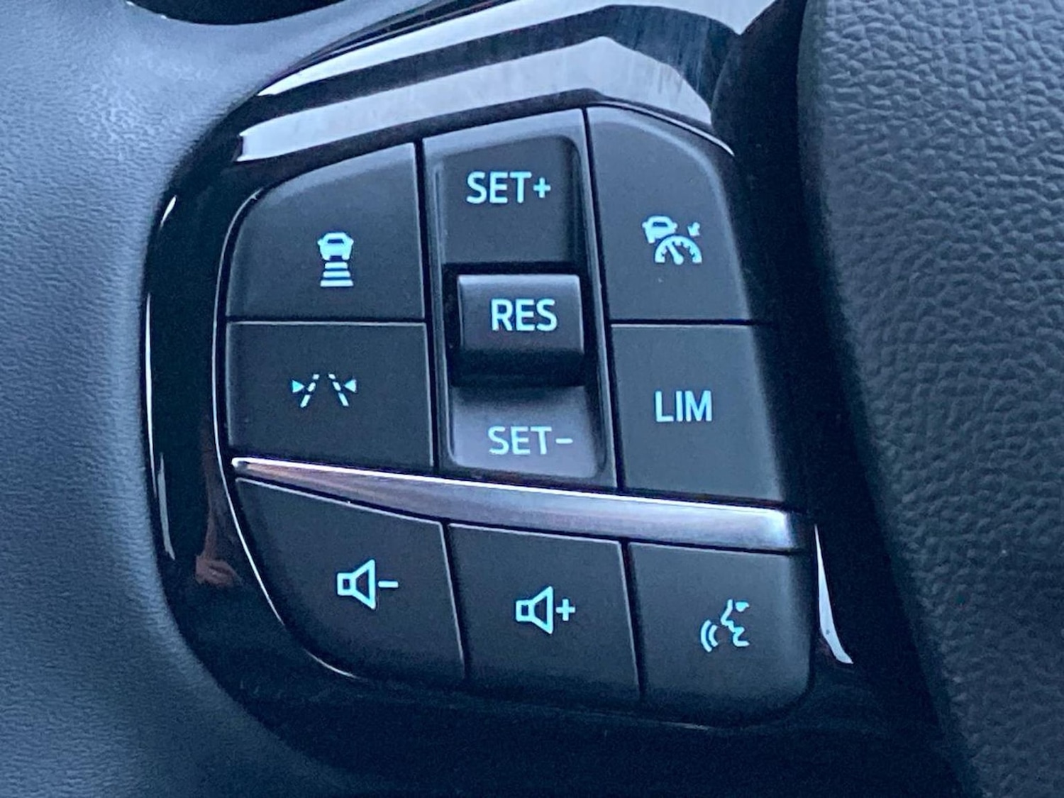 Used Ford Kuga 2024 for sale - 77639265: Photo 26