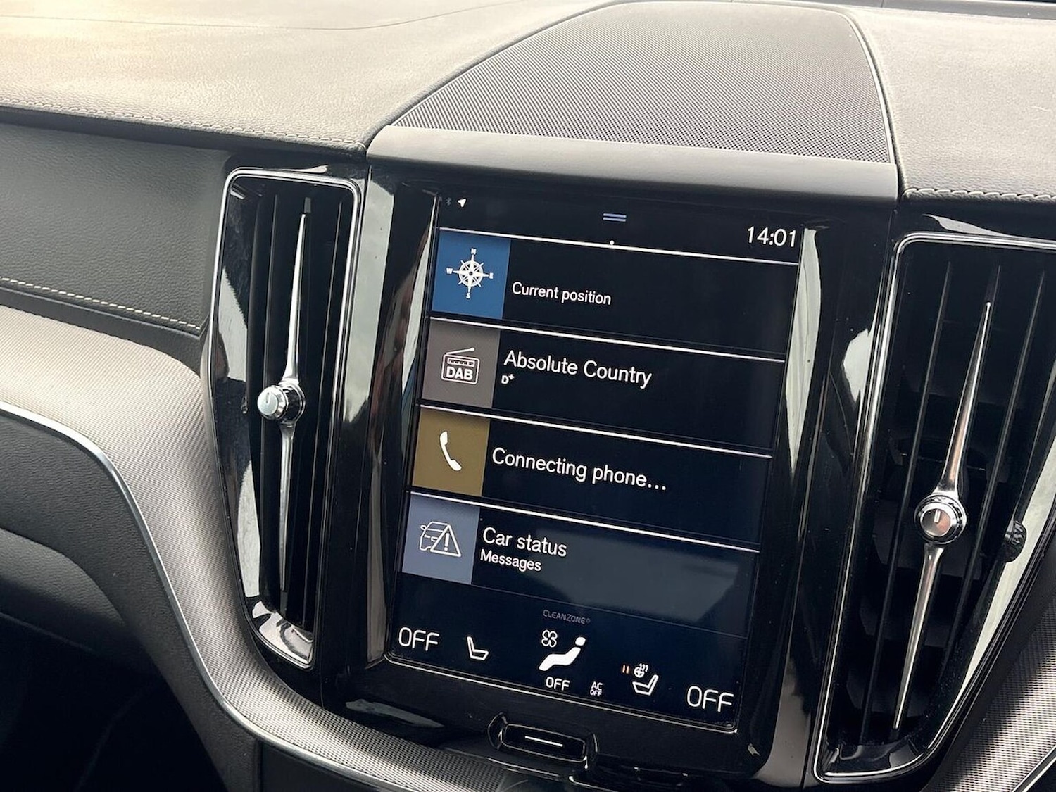 Used Volvo XC60 2018 for sale - 76418245: Photo 11