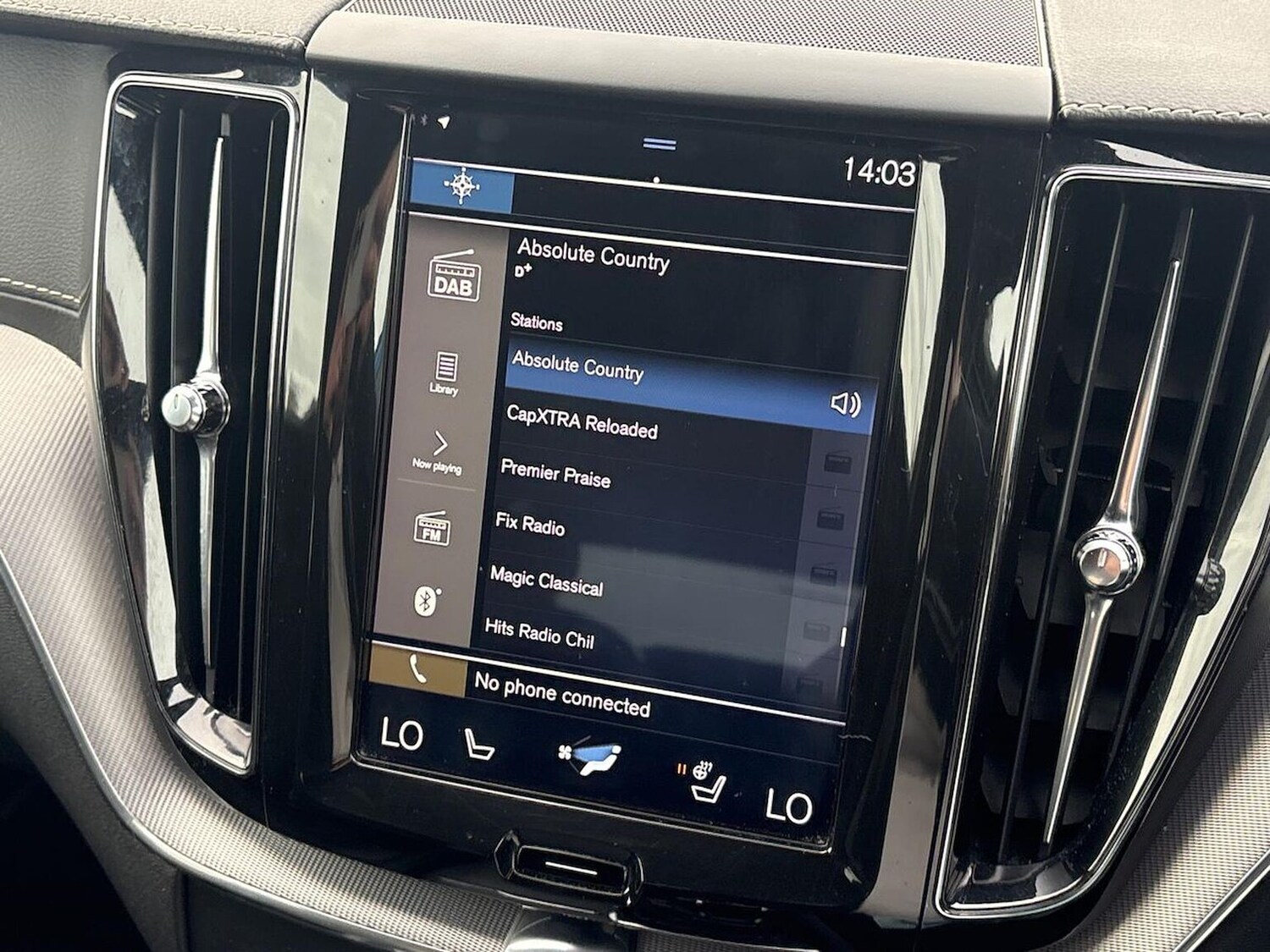 Used Volvo XC60 2018 for sale - 76418245: Photo 25