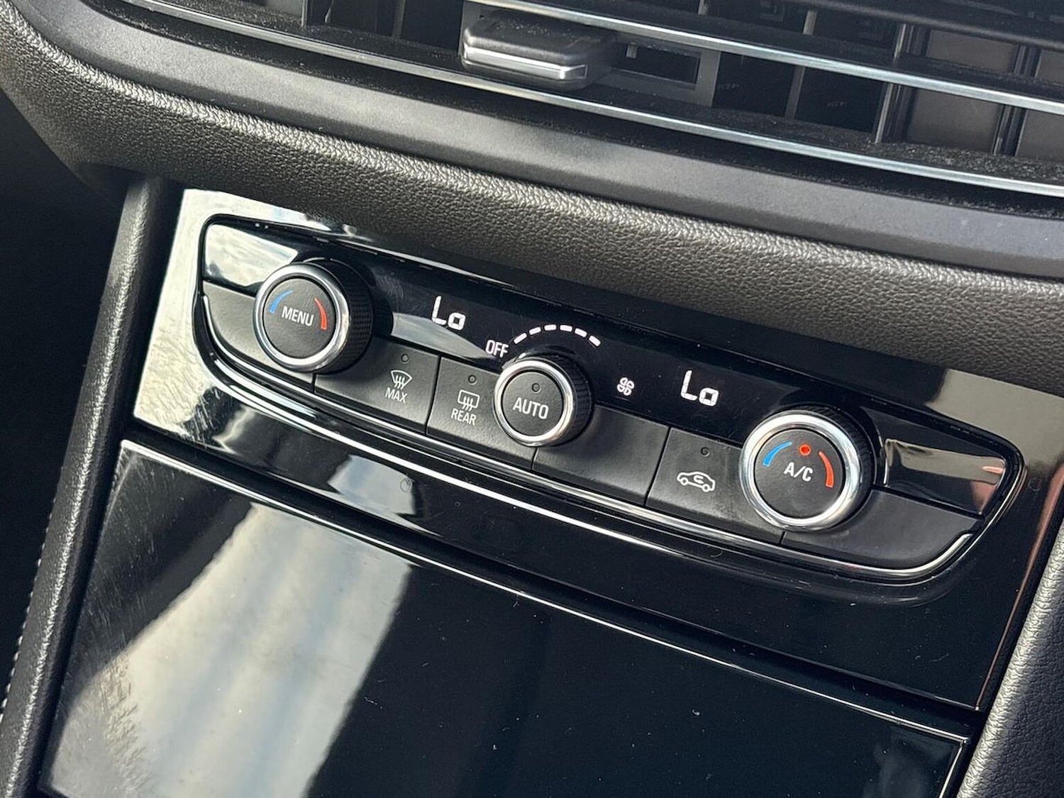 Used Vauxhall Grandland 2022 for sale - 76506176: Photo 11