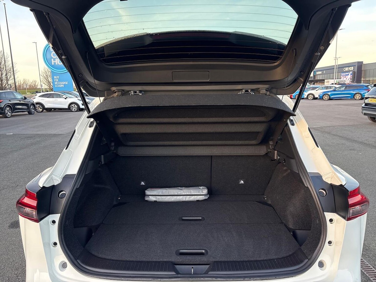 Used Nissan Qashqai 2023 for sale - 76911262: Photo 17