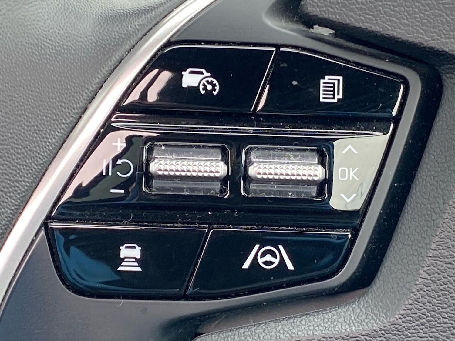 Used Kia EV6 2023 for sale - 78039353: Photo 26