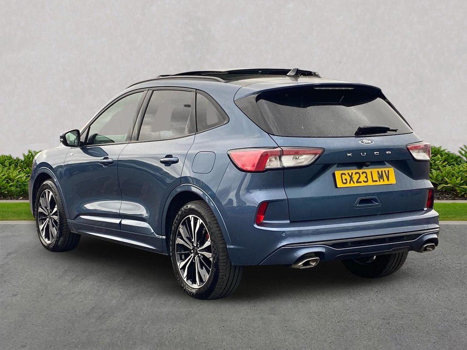 Used Ford Kuga 2023 for sale - 78195182: Photo 2