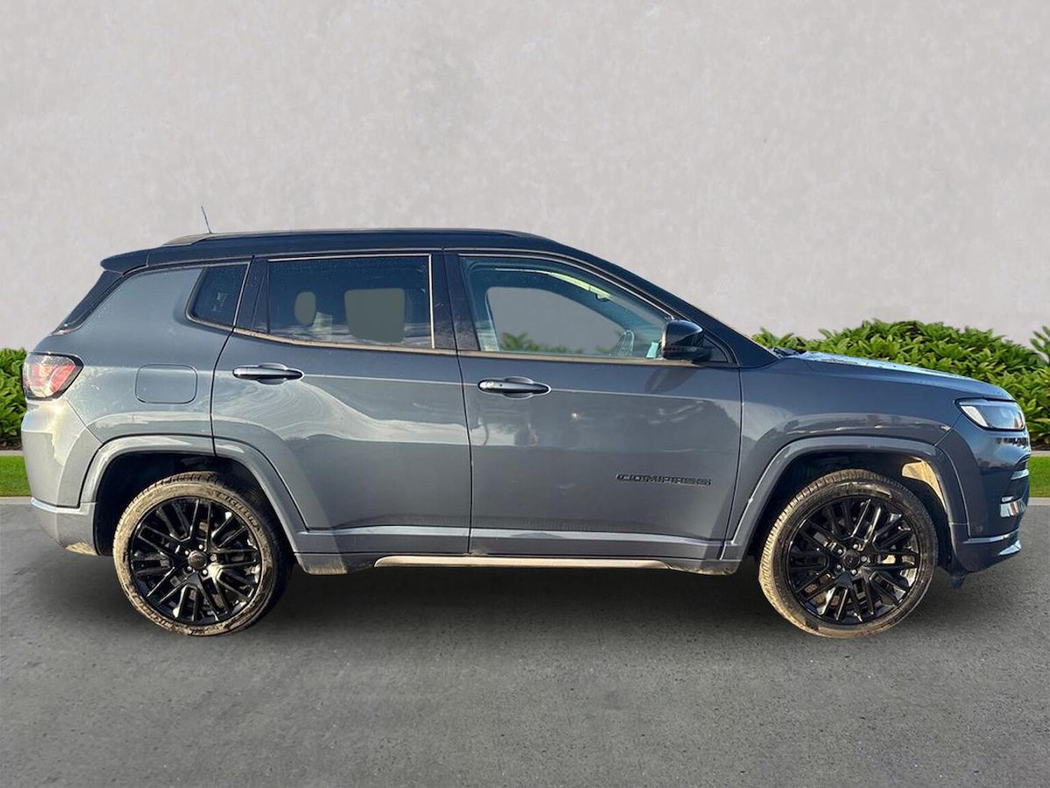 Used Jeep Compass 2023 for sale - 76531367: Photo 3