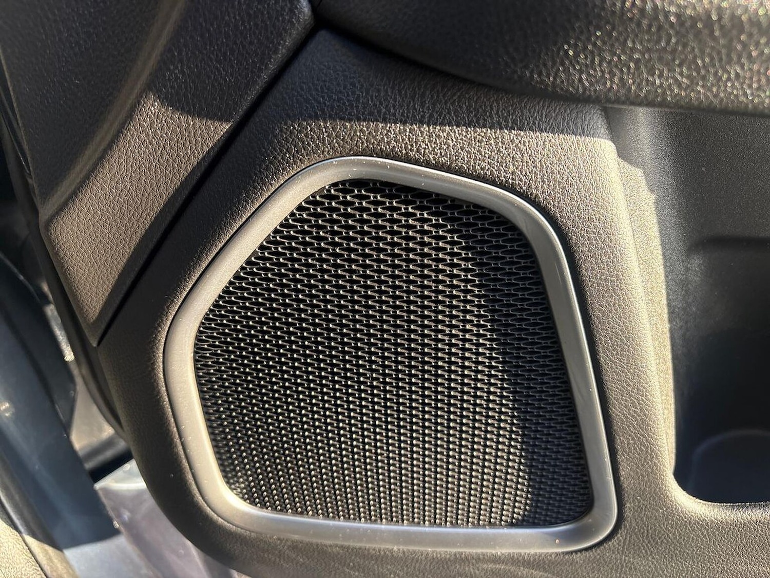 Used Jeep Compass 2023 for sale - 76531367: Photo 30