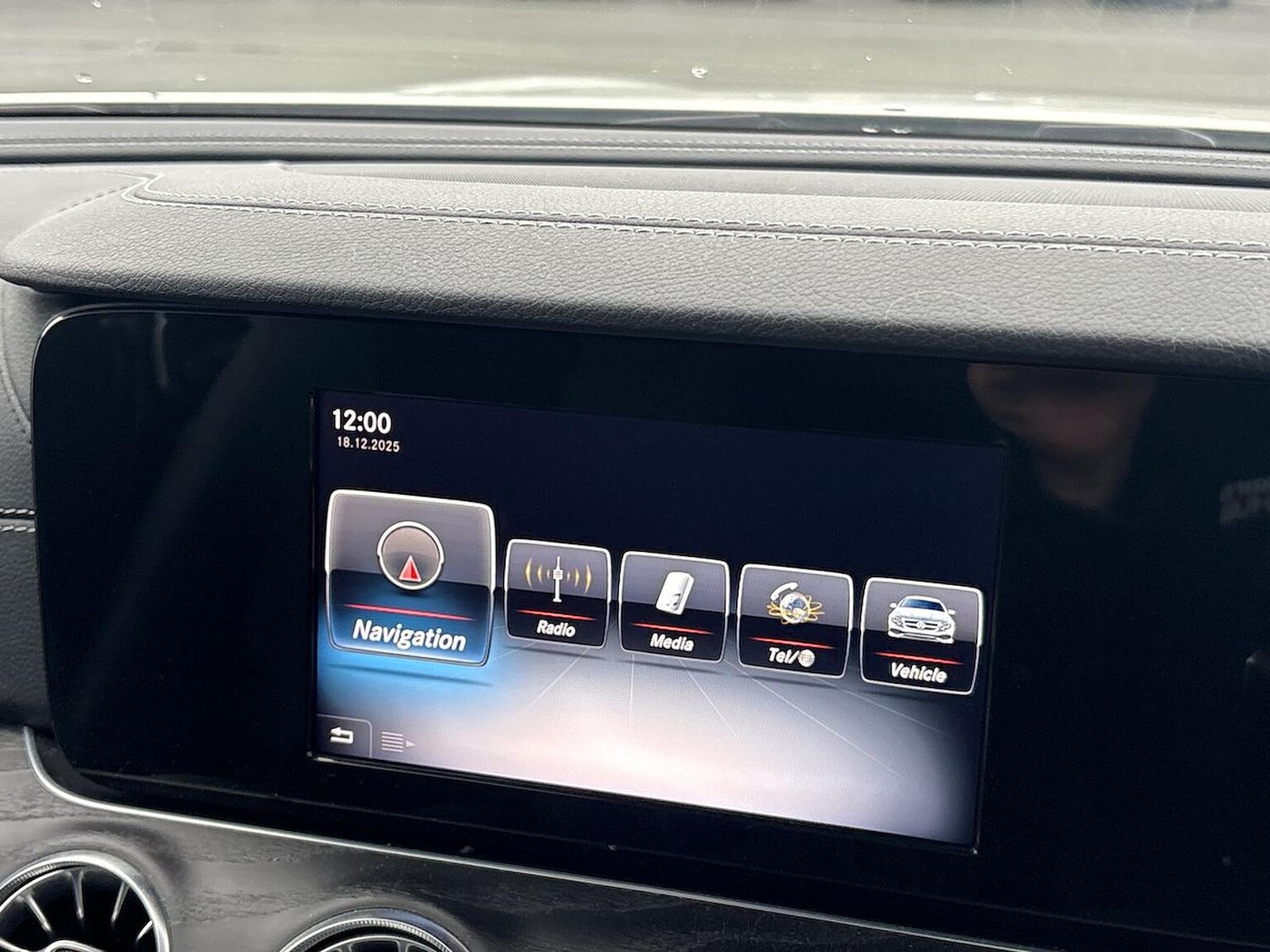 Used Mercedes-Benz E Class 2018 for sale - 76986958: Photo 11