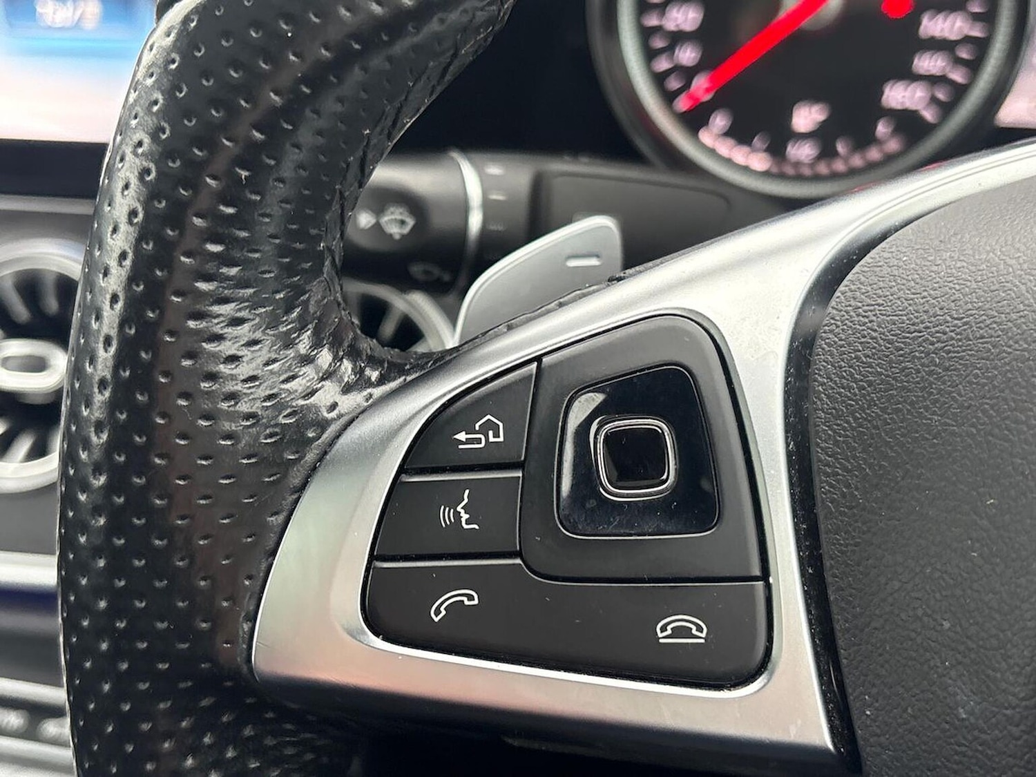 Used Mercedes-Benz E Class 2018 for sale - 76986958: Photo 26